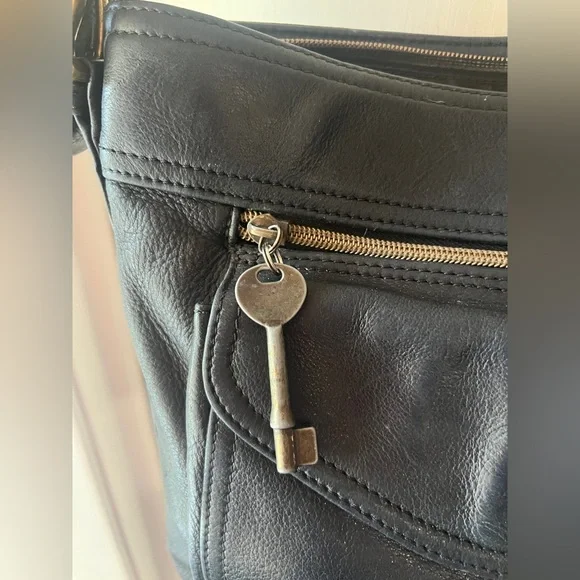 Vintage Fossil 75082 Magnetic Front Flap Pocket Leather Crossbody *broken zipper - Picture 4 of 16